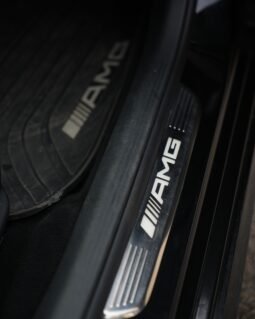 
										Mercedes E43 AMG full									