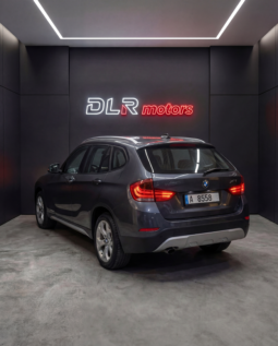 
										BMW X1 full									