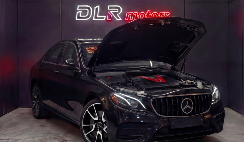 
								Mercedes E43 AMG full									