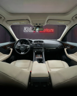 
										Jaguar F-PACE full									