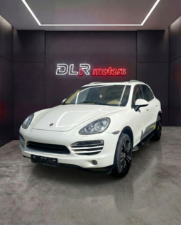 Porshce Cayenne