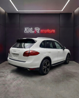 
										Porshce Cayenne full									