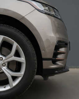 
										Range Rover Velar full									