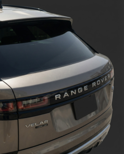 
										Range Rover Velar full									