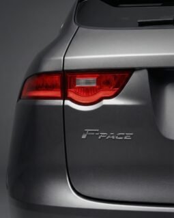 
										Jaguar F-PACE full									